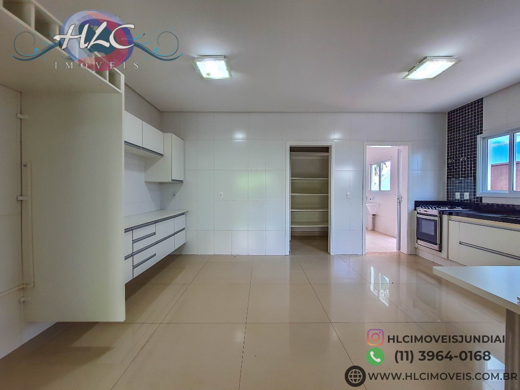 Casa para alugar com 3 quartos, 350m² - Foto 12