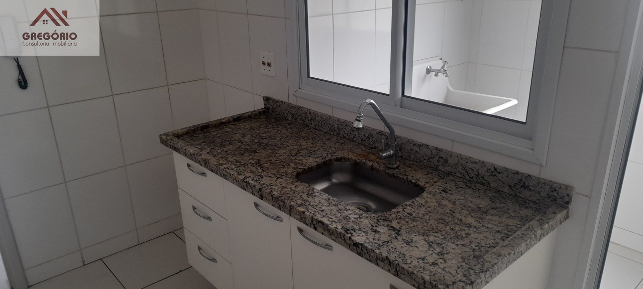 Apartamento à venda com 3 quartos, 70m² - Foto 7