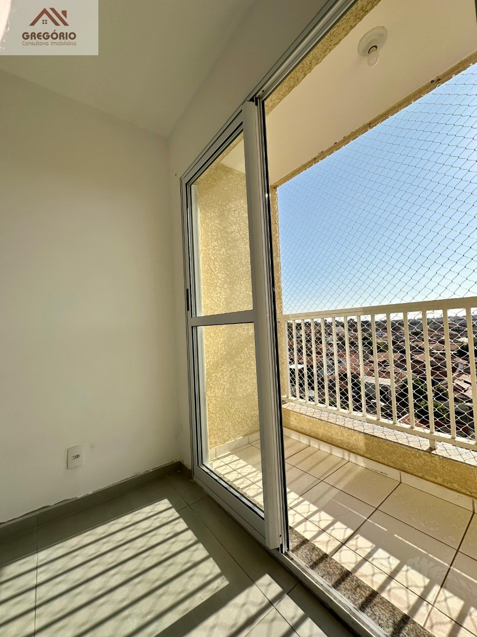 Apartamento à venda com 2 quartos, 50m² - Foto 3