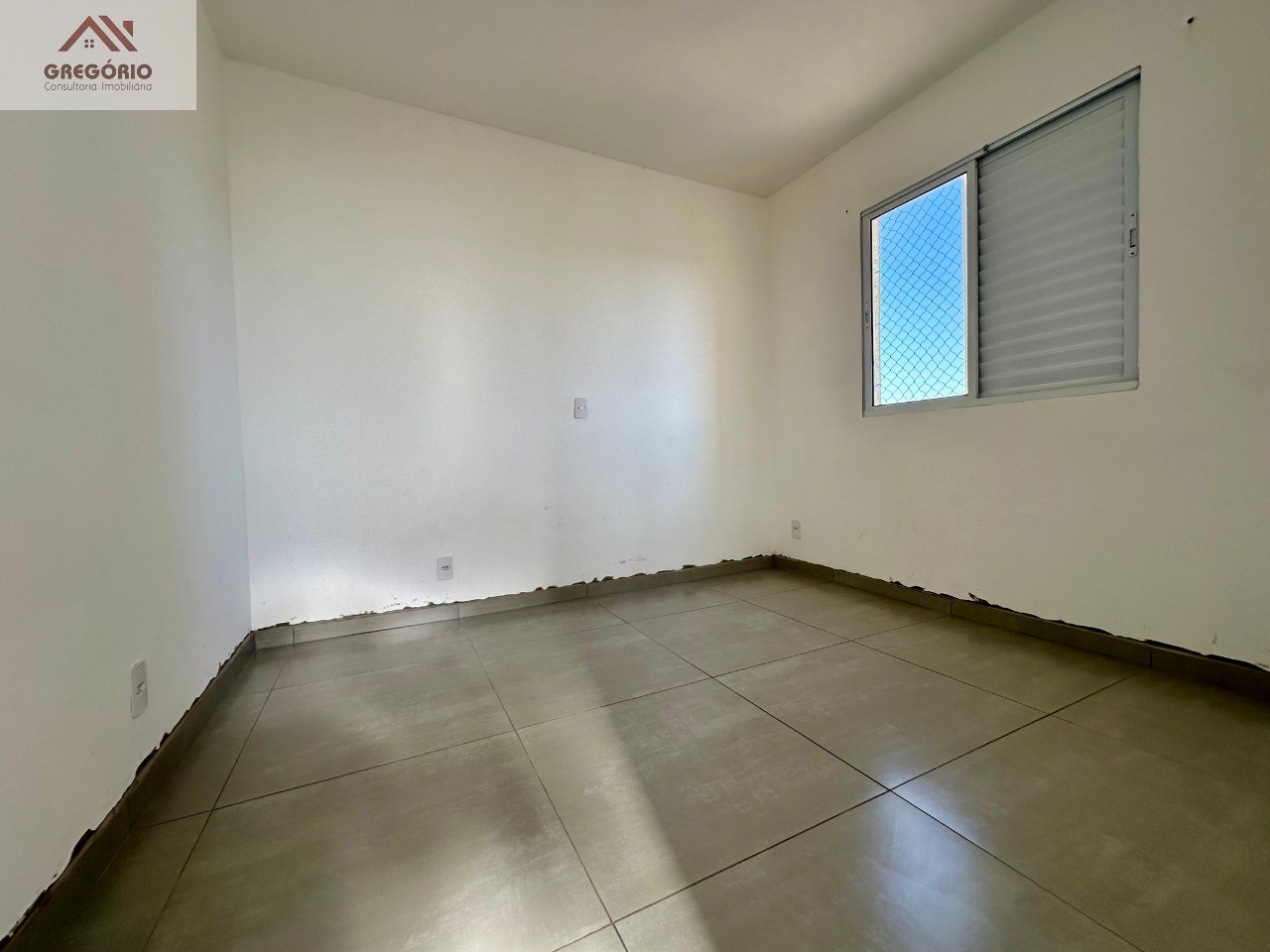 Apartamento à venda com 2 quartos, 50m² - Foto 8