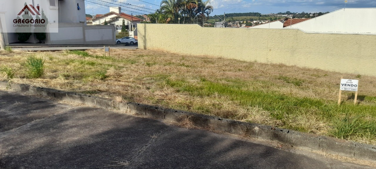 Terreno, 240 m² - Foto 1