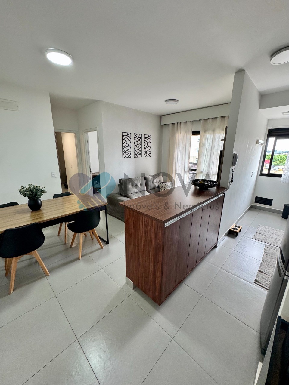 Apartamento Completo com Lazer de Clube À Venda Por R$ 450.000