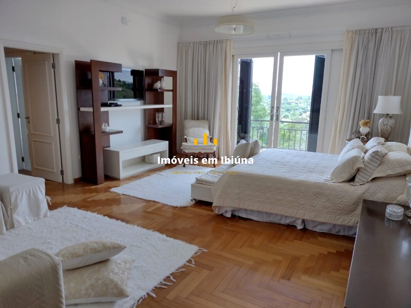 Casa à venda com 5 quartos, 1500m² - Foto 18