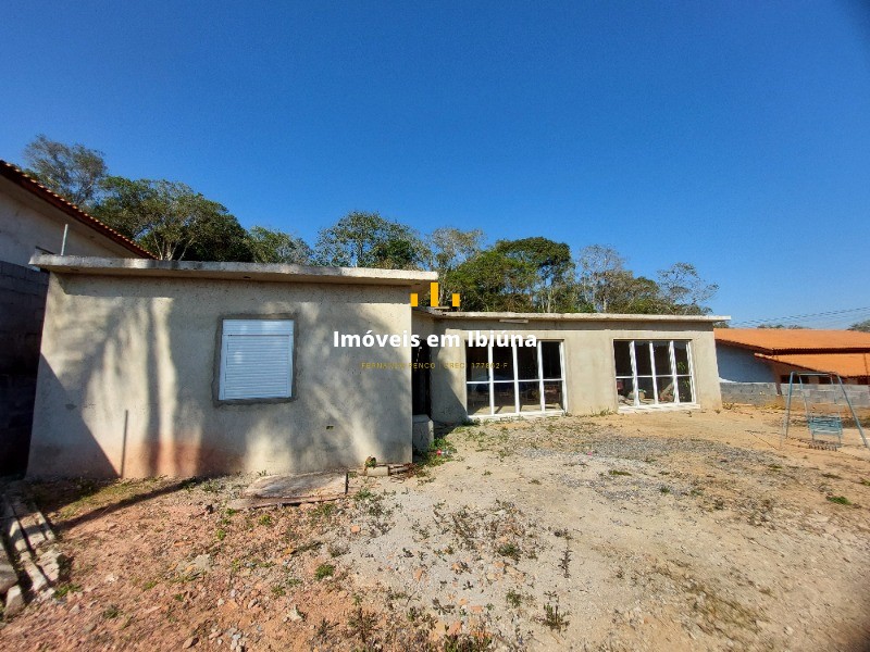 Chácara à venda com 4 quartos, 1000m² - Foto 1