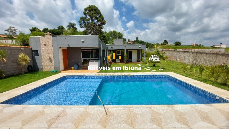 Chácara à venda com 2 quartos, 1000m² - Foto 1