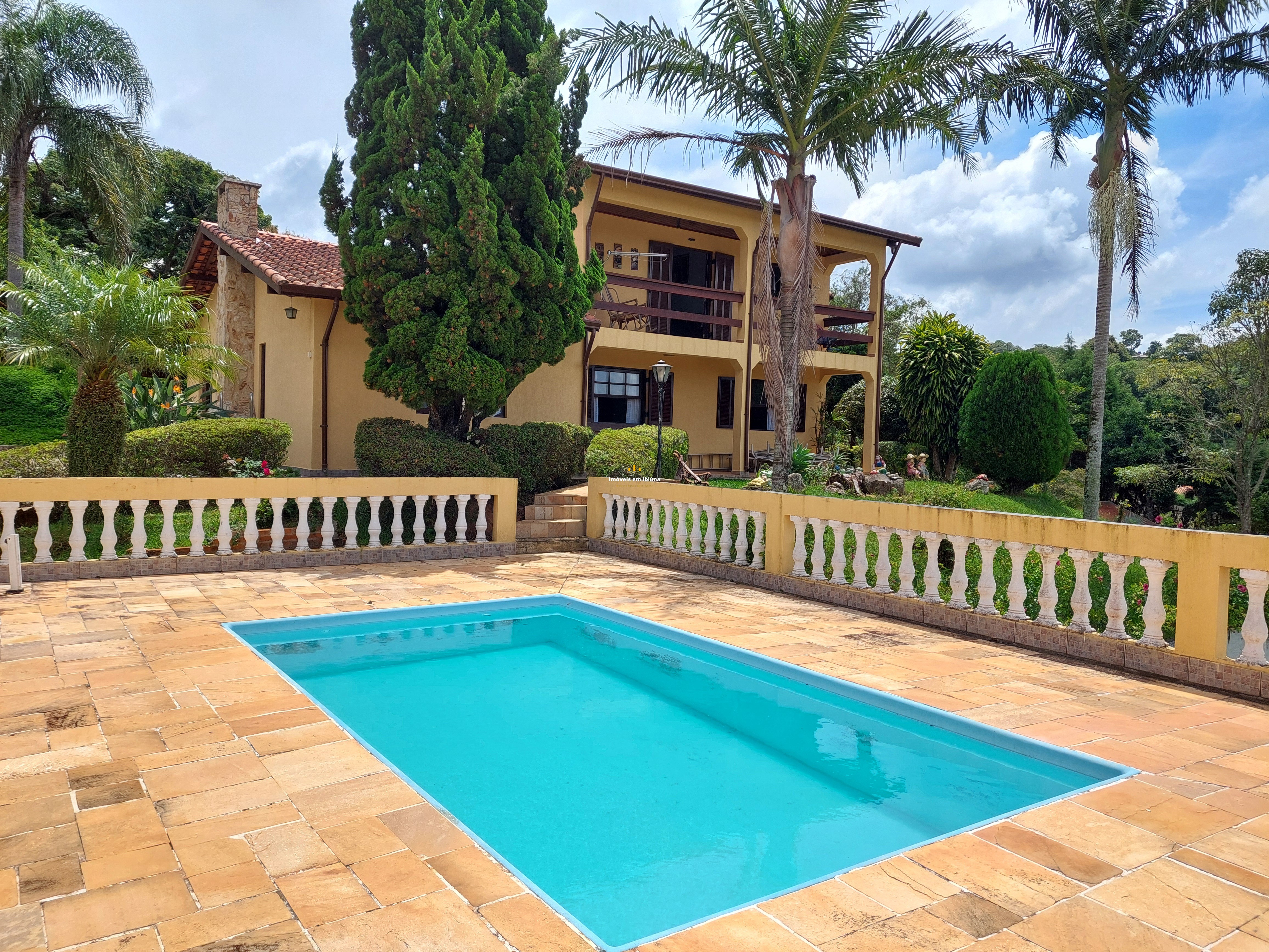 Chácara, 5 quartos, 1500 m² - Foto 1