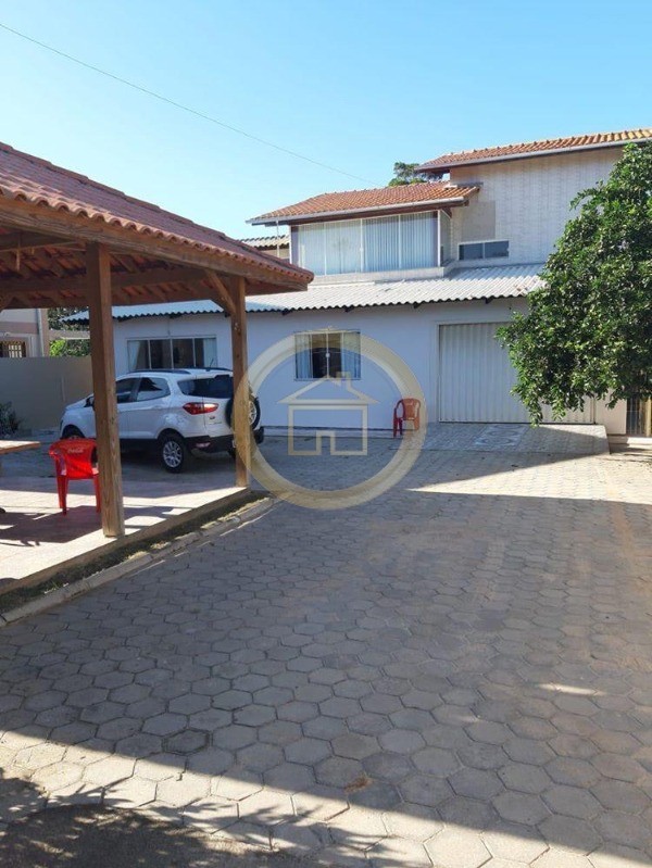 Casa à venda com 2 quartos, 200m² - Foto 3