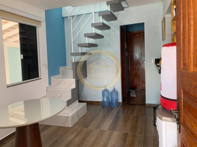 Casa à venda com 5 quartos, 200m² - Foto 10