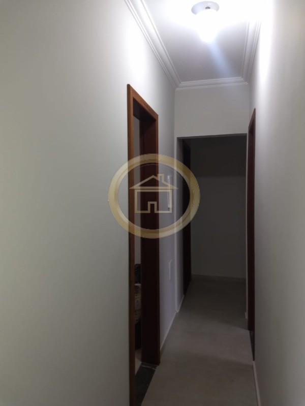 Casa à venda com 3 quartos, 180m² - Foto 14