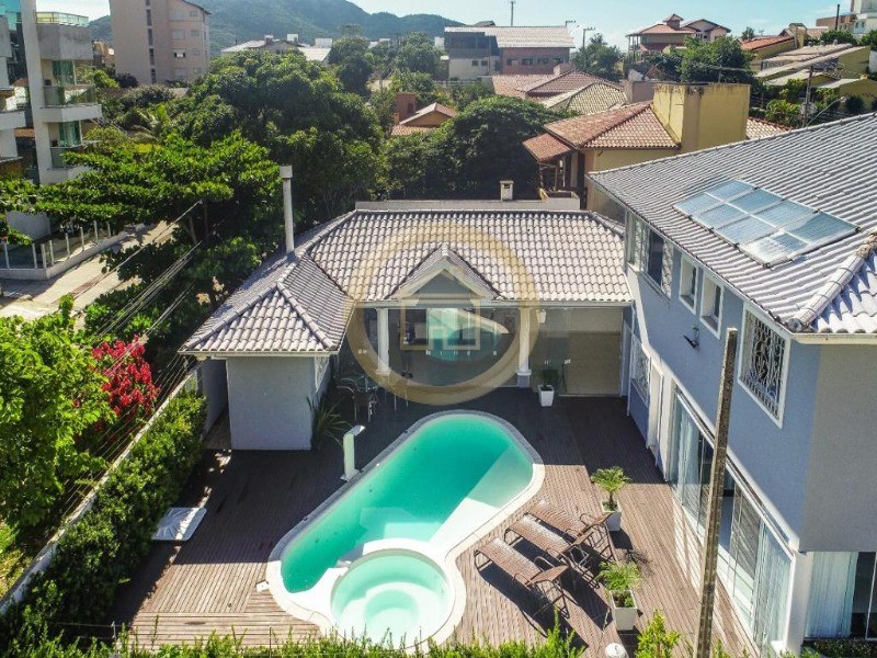 Casa à venda com 4 quartos, 400m² - Foto 4