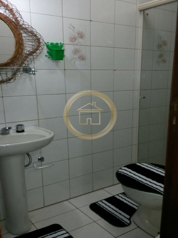 Casa à venda com 5 quartos, 300m² - Foto 12