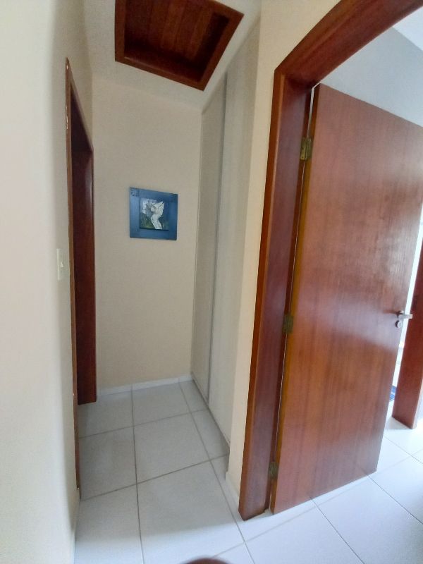 Casa à venda com 4 quartos, 176m² - Foto 22