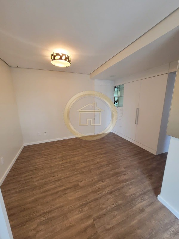 Apartamento à venda com 3 quartos, 110m² - Foto 21