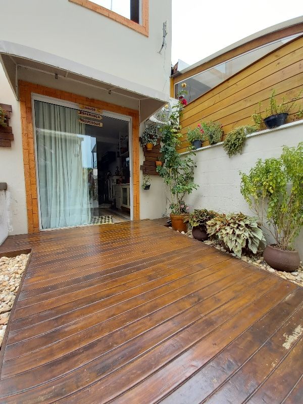 Casa à venda com 4 quartos, 176m² - Foto 33