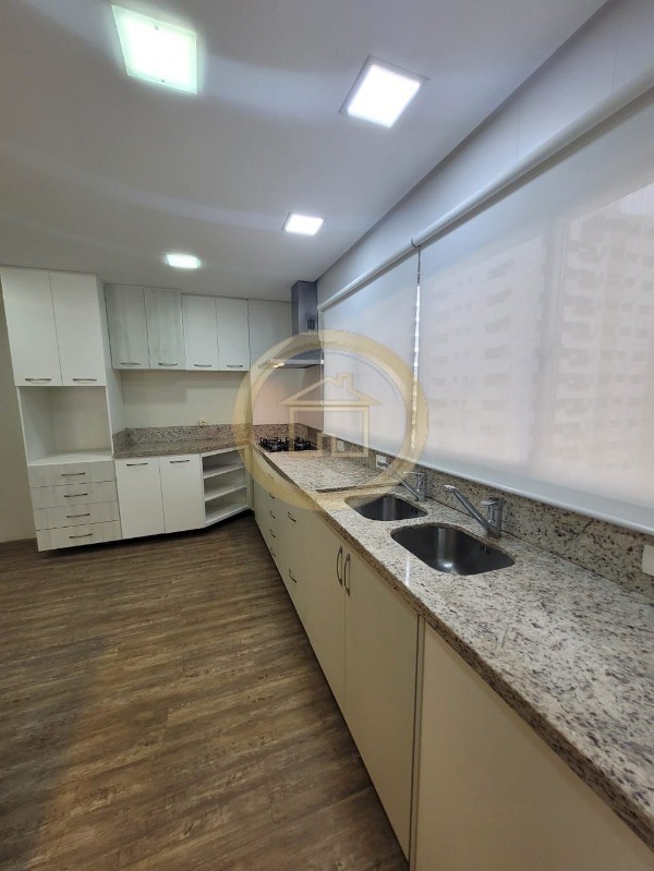 Apartamento à venda com 3 quartos, 110m² - Foto 10