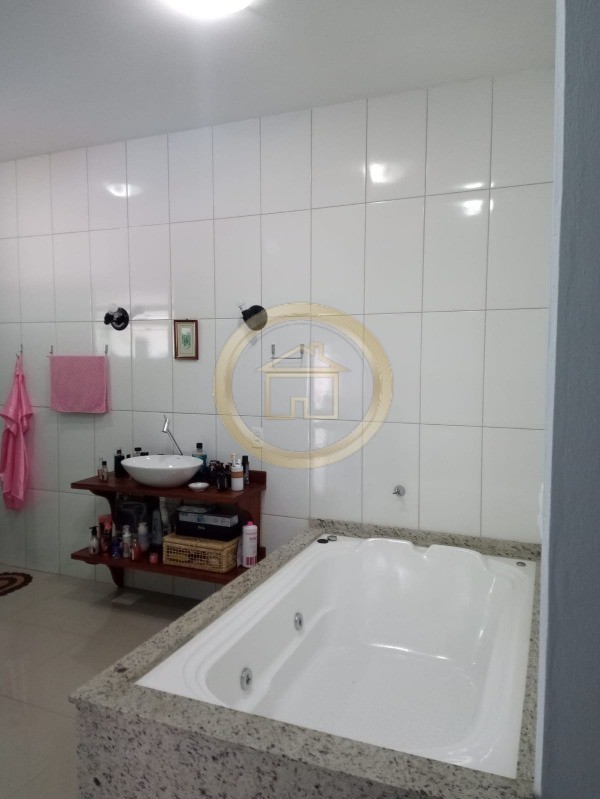 Casa à venda com 3 quartos, 263m² - Foto 10