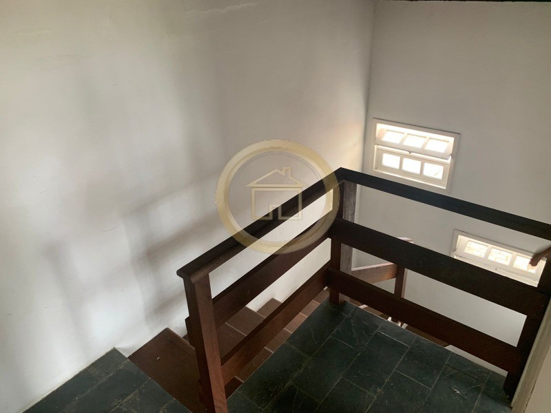 Casa à venda com 3 quartos, 191m² - Foto 14