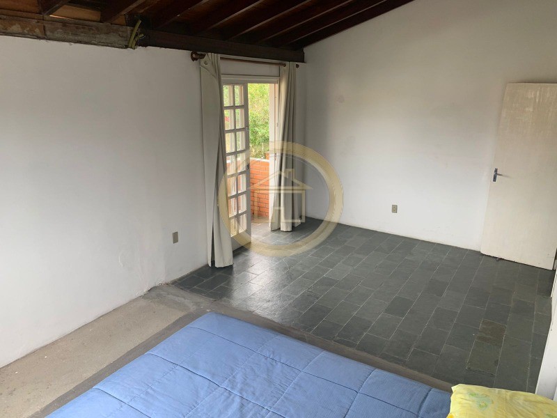 Casa à venda com 3 quartos, 191m² - Foto 15