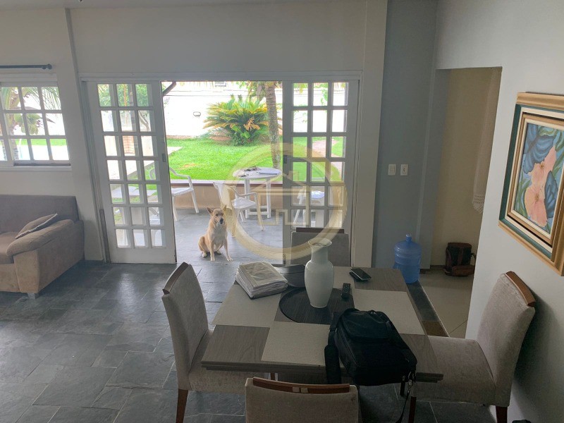 Casa à venda com 3 quartos, 191m² - Foto 3