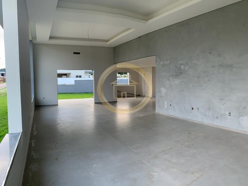 Casa à venda com 3 quartos, 270m² - Foto 11