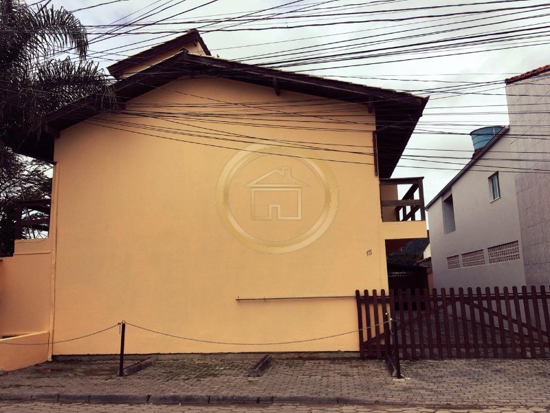 Casa à venda com 2 quartos, 80m² - Foto 27