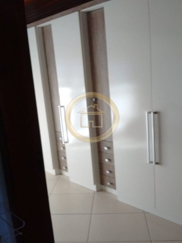 Casa à venda com 2 quartos, 104m² - Foto 15