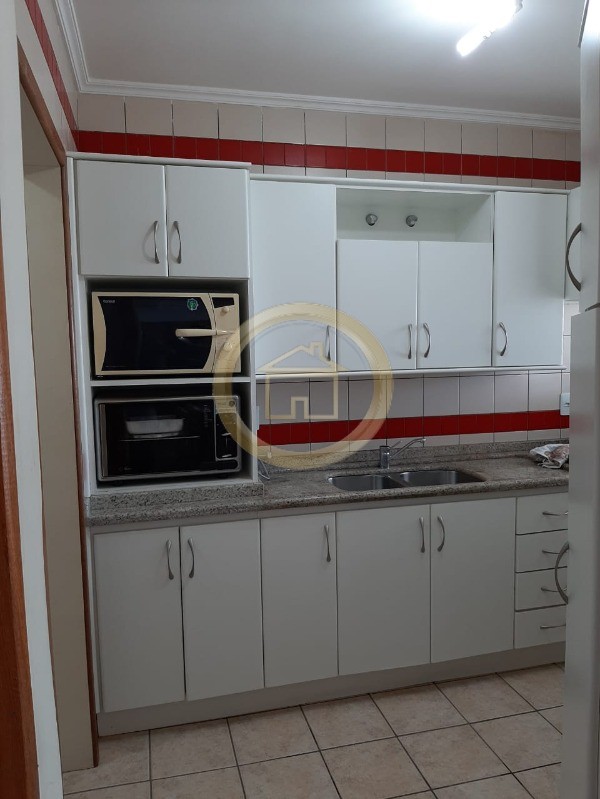 Apartamento à venda com 3 quartos, 192m² - Foto 5