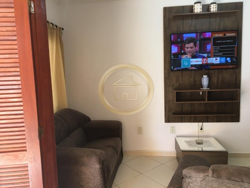 Casa à venda com 2 quartos, 80m² - Foto 5