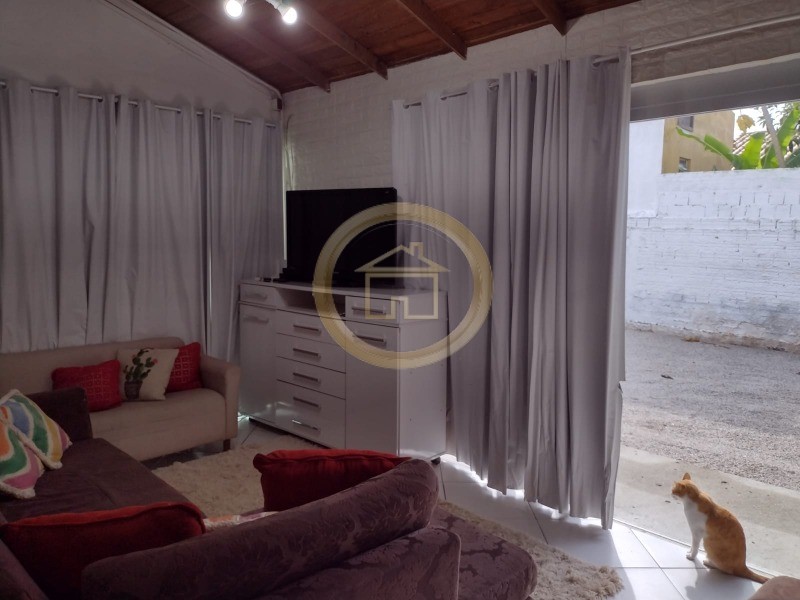 Casa à venda com 2 quartos, 150m² - Foto 23