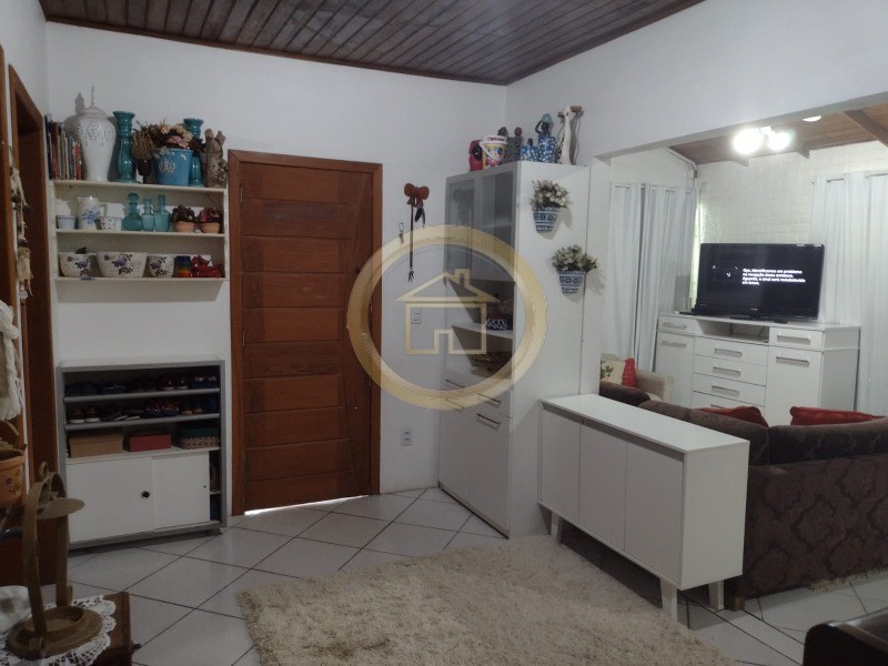 Casa à venda com 2 quartos, 150m² - Foto 9