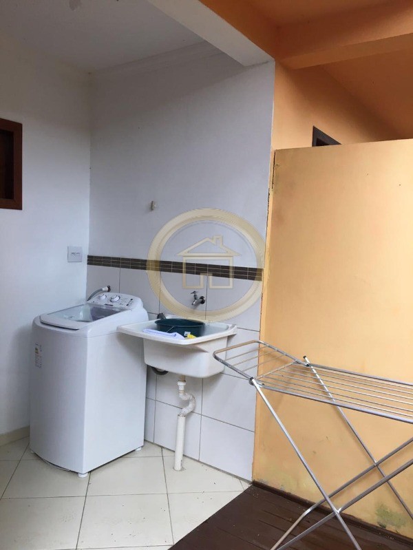 Casa à venda com 2 quartos, 80m² - Foto 19