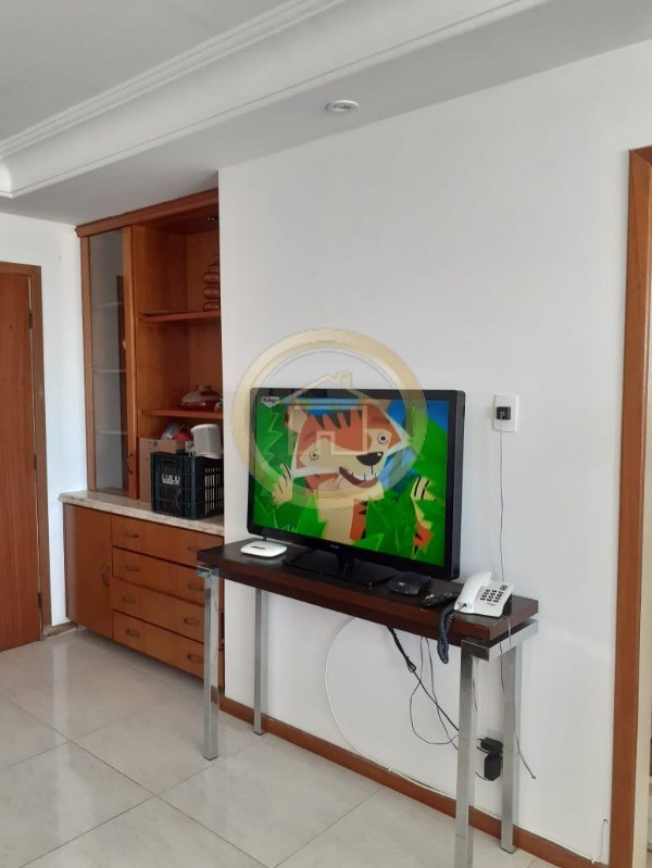 Apartamento à venda com 3 quartos, 192m² - Foto 14