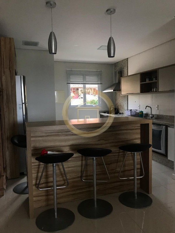 Apartamento à venda com 4 quartos, 190m² - Foto 17