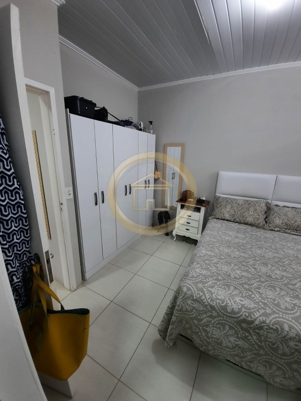 Casa à venda com 3 quartos, 110m² - Foto 25