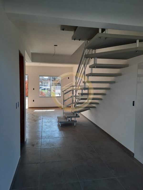 Casa à venda com 2 quartos, 92m² - Foto 11