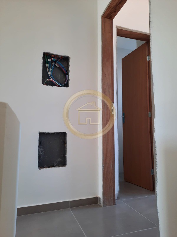 Casa à venda com 2 quartos, 92m² - Foto 11