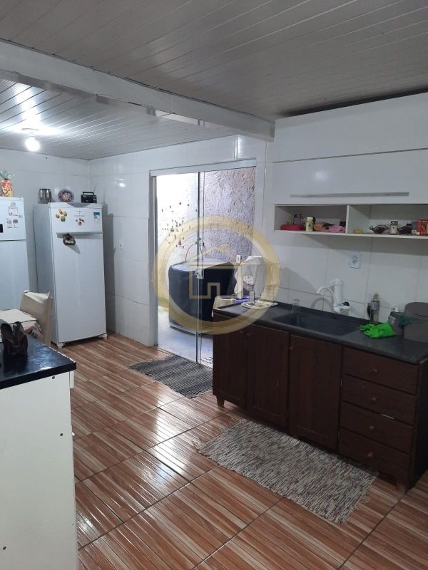 Casa à venda com 2 quartos, 48m² - Foto 20