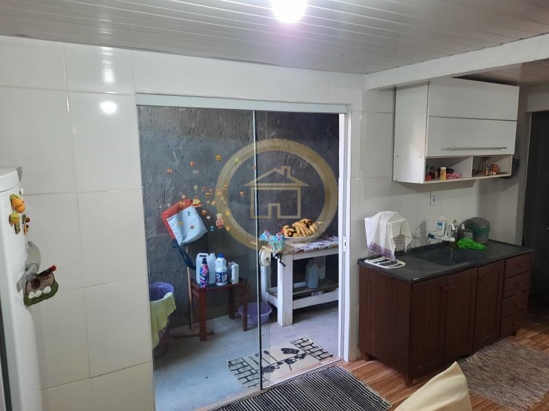 Casa à venda com 2 quartos, 48m² - Foto 18