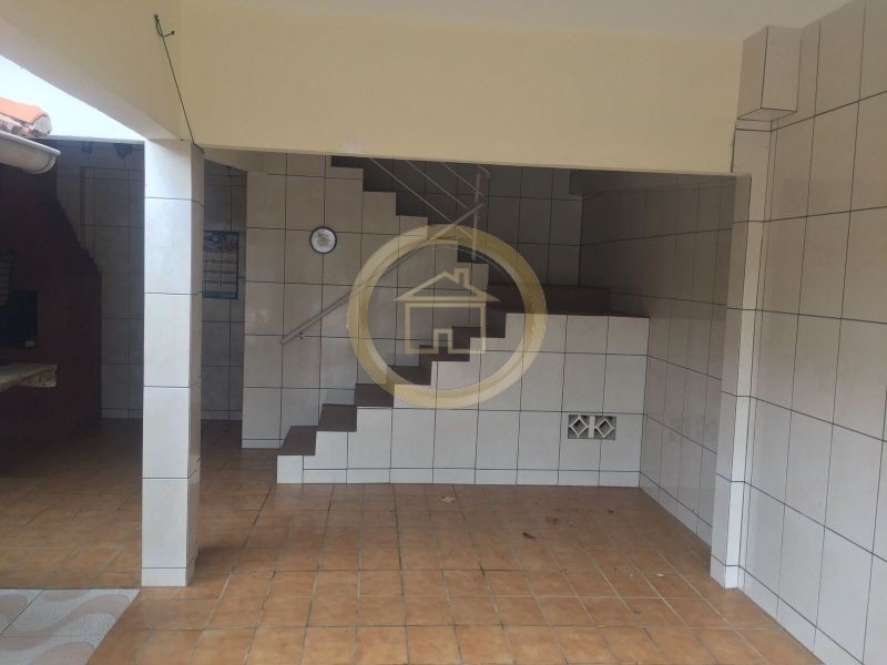 Casa à venda com 3 quartos, 250m² - Foto 10