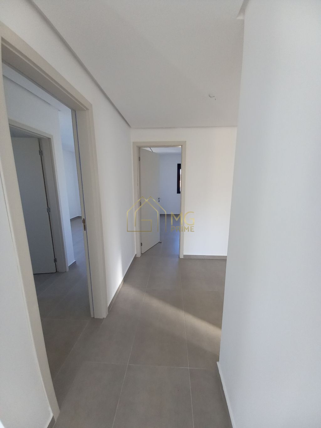 Casa à venda com 4 quartos, 255m² - Foto 27