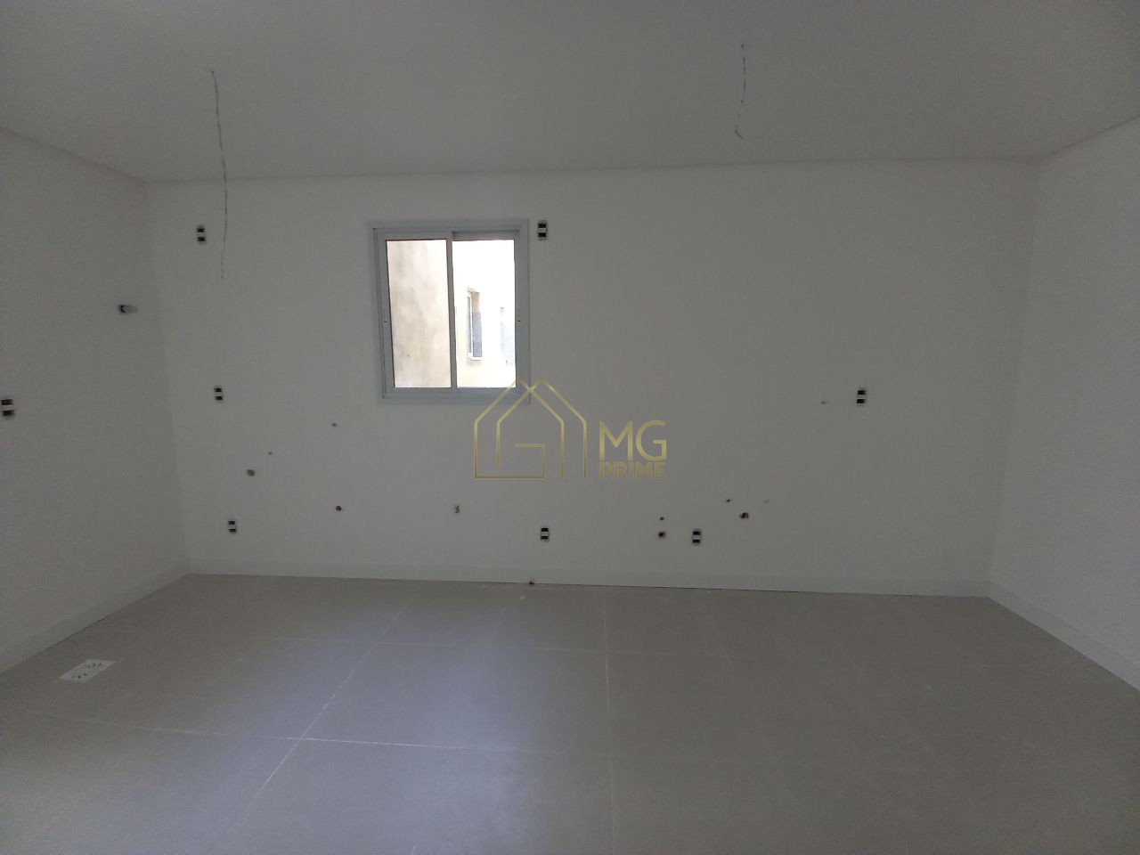 Apartamento à venda com 2 quartos, 80m² - Foto 11