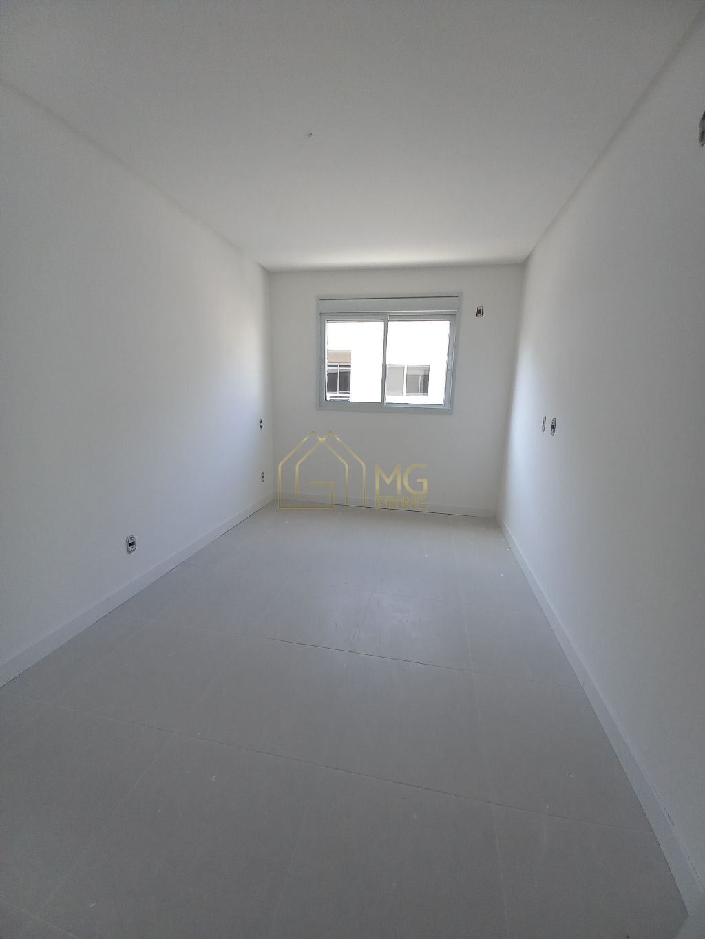 Apartamento à venda com 2 quartos, 80m² - Foto 22