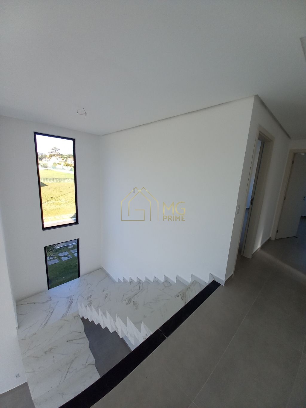 Casa à venda com 4 quartos, 255m² - Foto 25