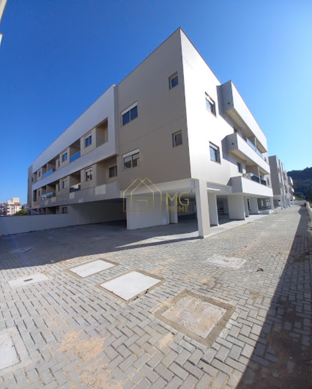 Apartamento à venda com 2 quartos, 80m² - Foto 34