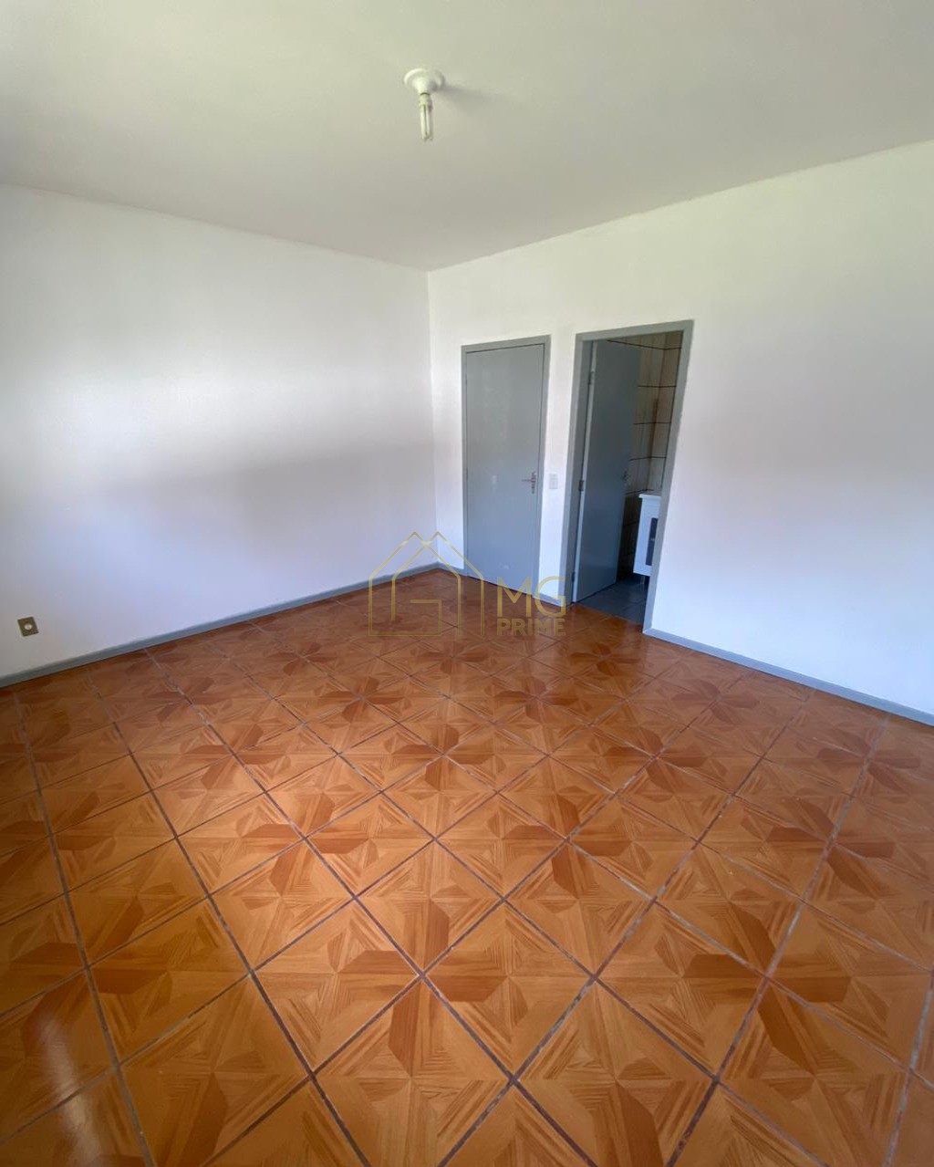 Casa à venda com 2 quartos, 180m² - Foto 7