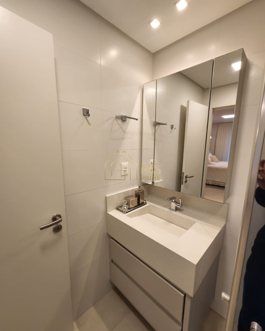 Apartamento à venda com 2 quartos, 98m² - Foto 7