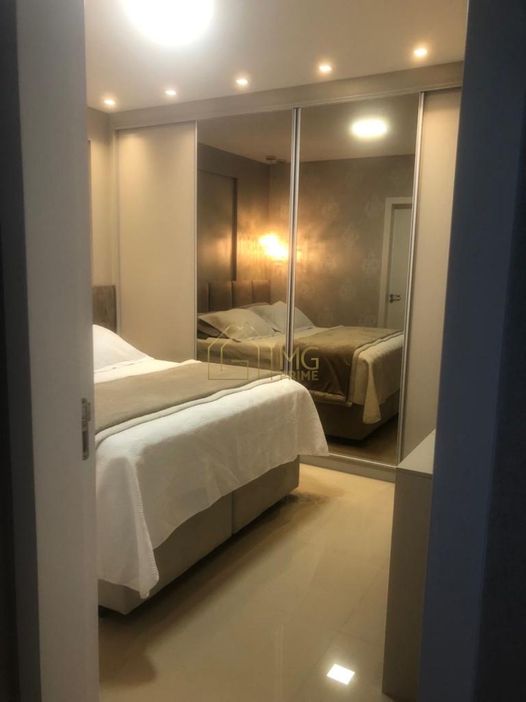 Apartamento à venda com 2 quartos, 68m² - Foto 19