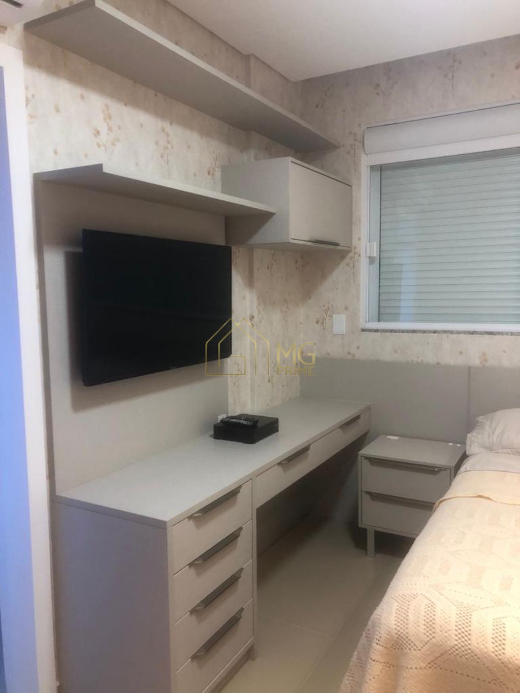 Apartamento à venda com 2 quartos, 68m² - Foto 5