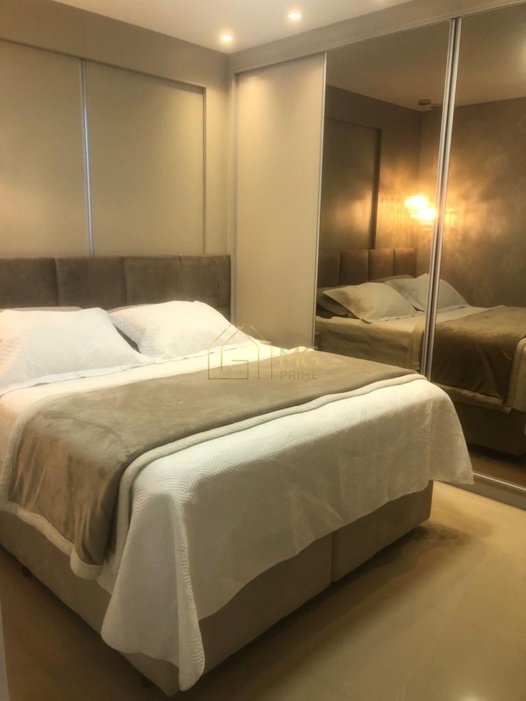 Apartamento à venda com 2 quartos, 68m² - Foto 8