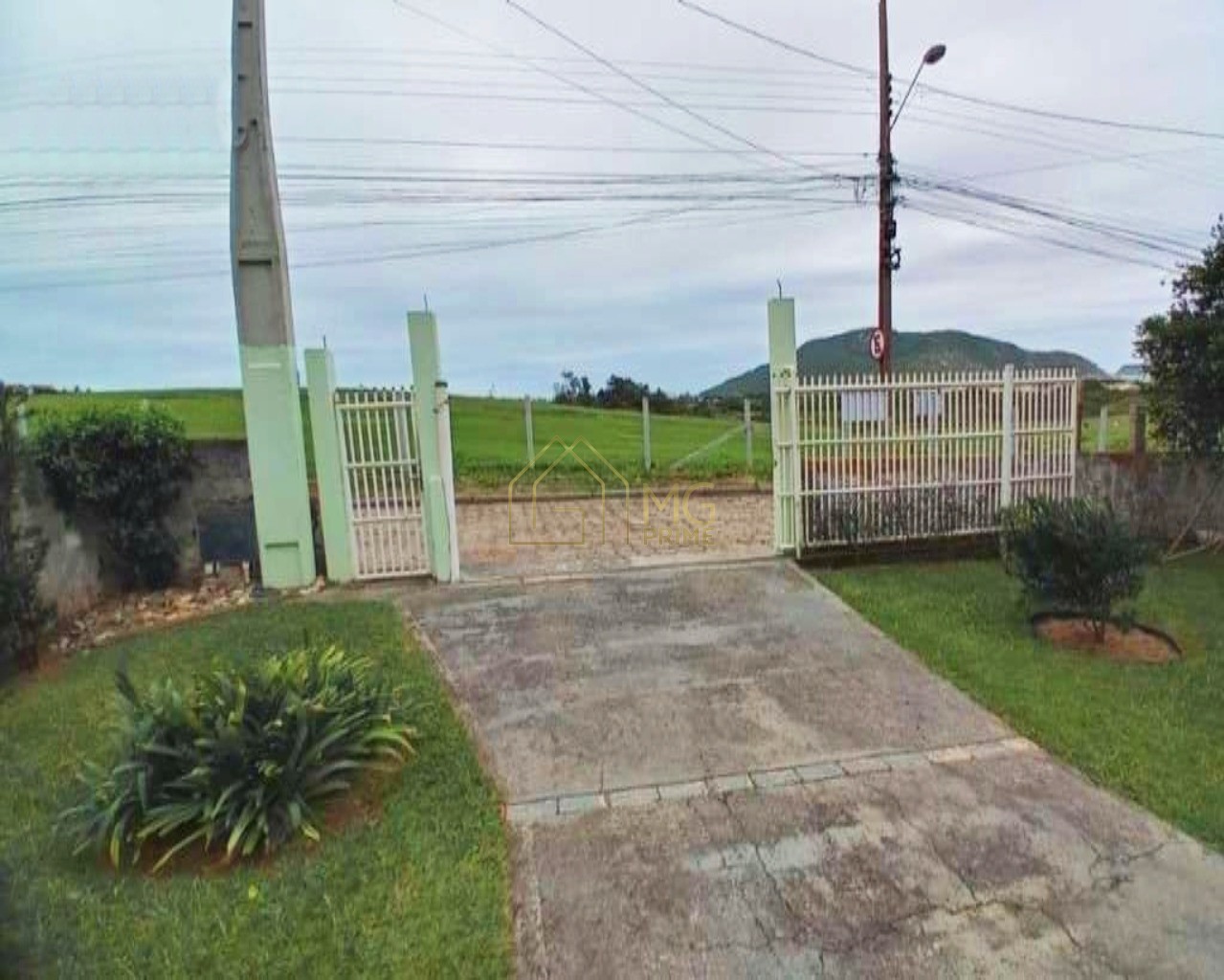 Casa à venda com 4 quartos, 200m² - Foto 9